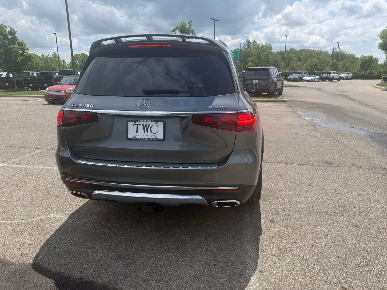 Used 2024 Mercedes-Benz GLS 450 4MATIC image 6