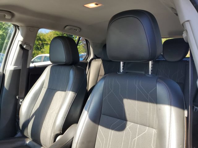 Used 2018 Chevrolet Trax LT w/ LT Convenience Package FWD image 12