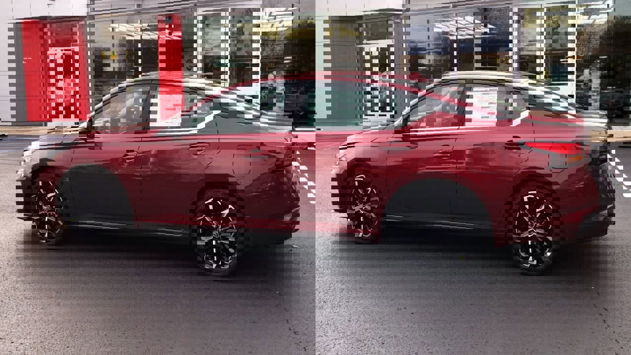 New 2025 Nissan Altima 2.5 SR w/ SR Premium Package image 5