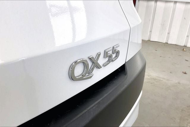 Certified 2025 INFINITI QX55 Luxe w/ Cargo Package AWD/4WD image 9