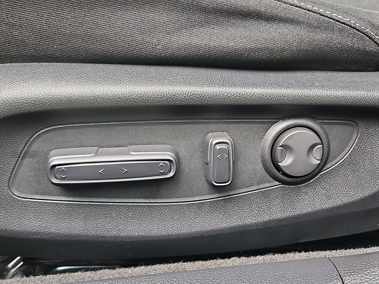 Certified 2023 Honda Accord EX image 22