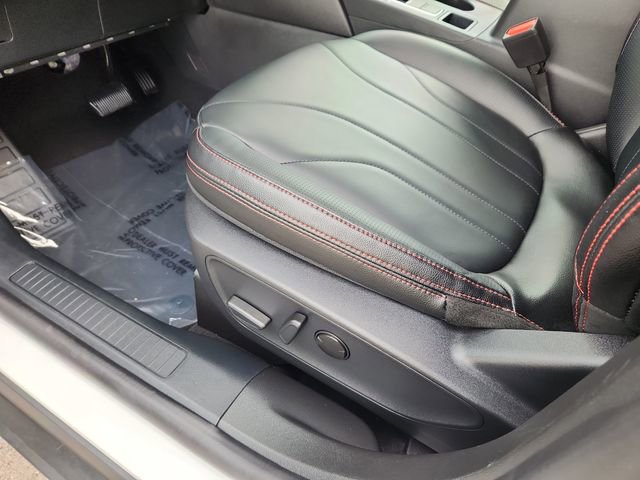 Used 2025 Ford Escape ST-Line Elite w/ Premium Technology Package image 22