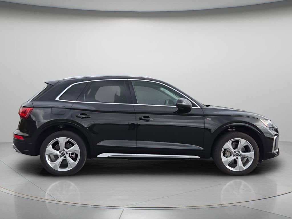 Used 2023 Audi Q5 2.0T Premium Plus w/ Premium Plus Package image 8