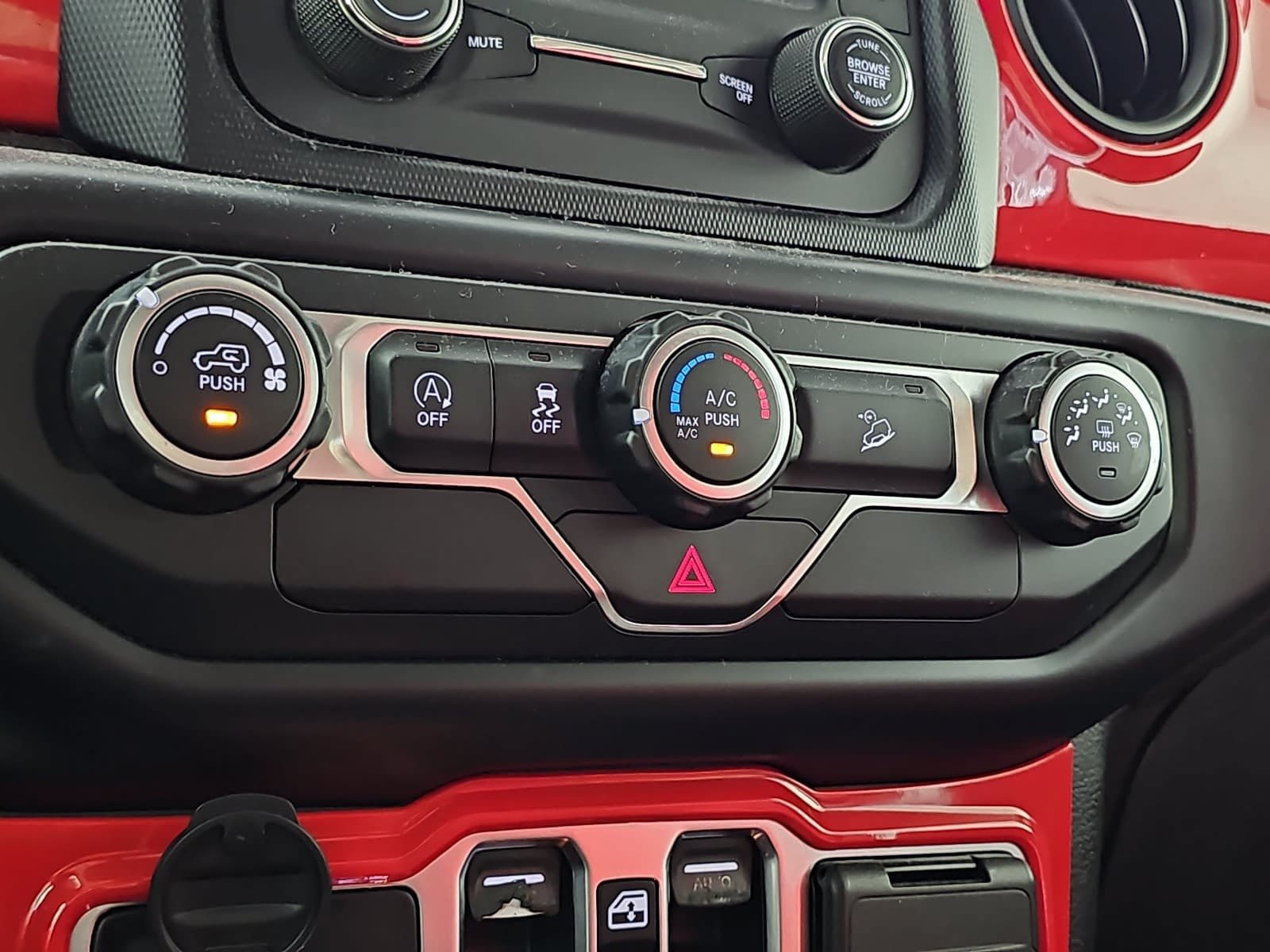 Used 2019 Jeep Wrangler Unlimited Sport S AWD/4WD image 22