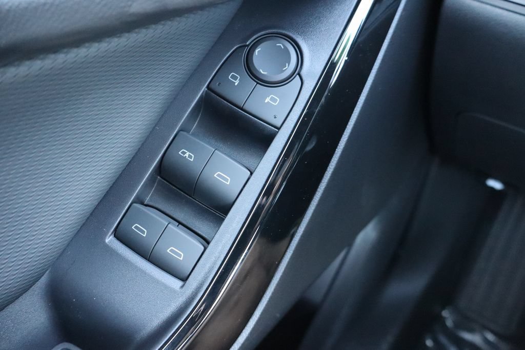 New 2027 Chevrolet Equinox LT AWD/4WD image 15