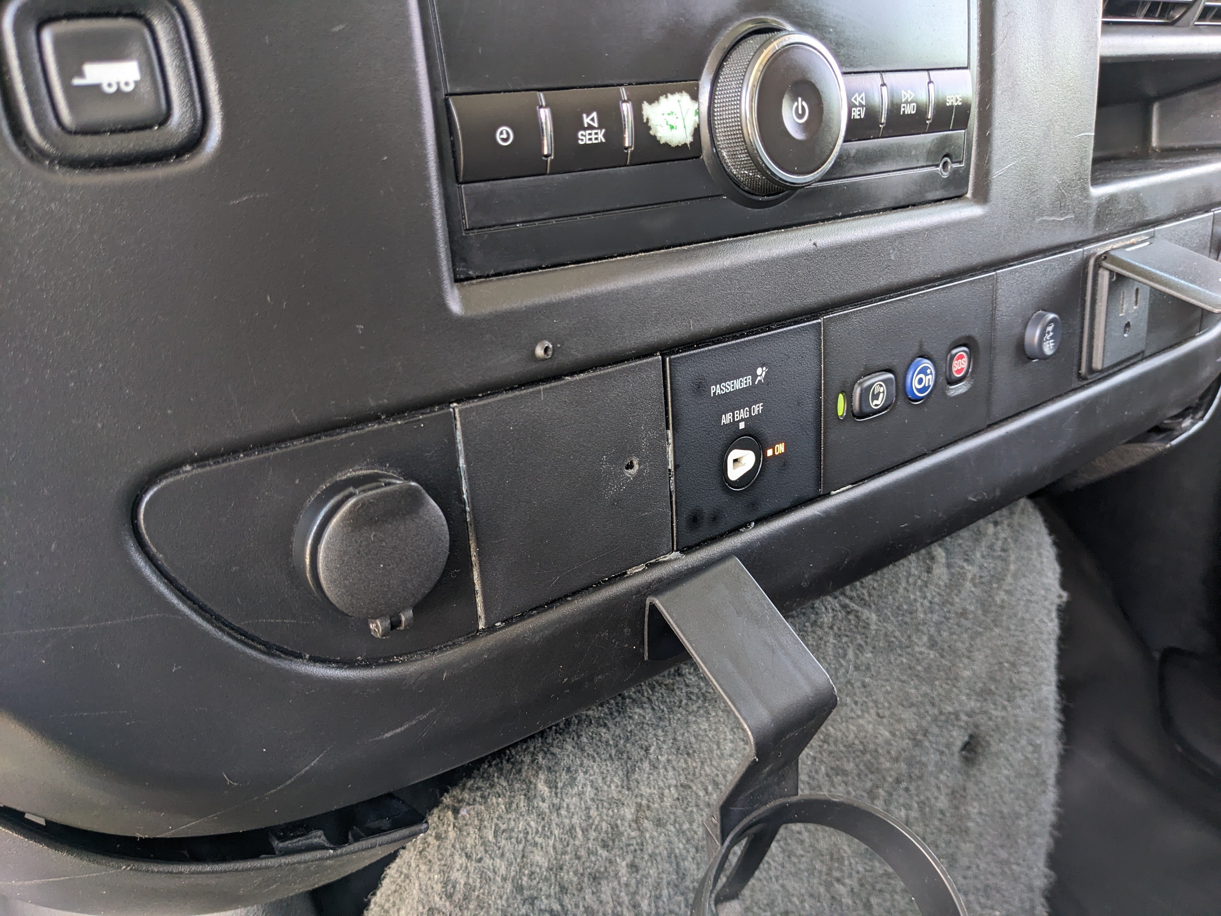 Used 2019 Chevrolet Express 2500 RWD image 26