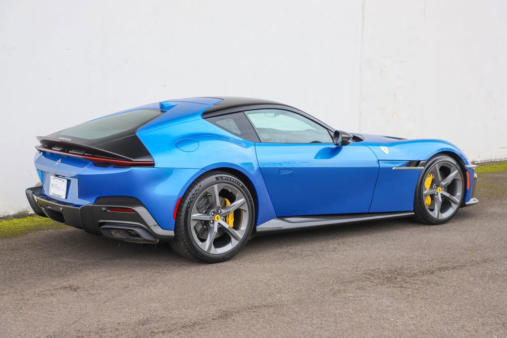 Certified 2025 Ferrari 12Cilindri RWD image 5