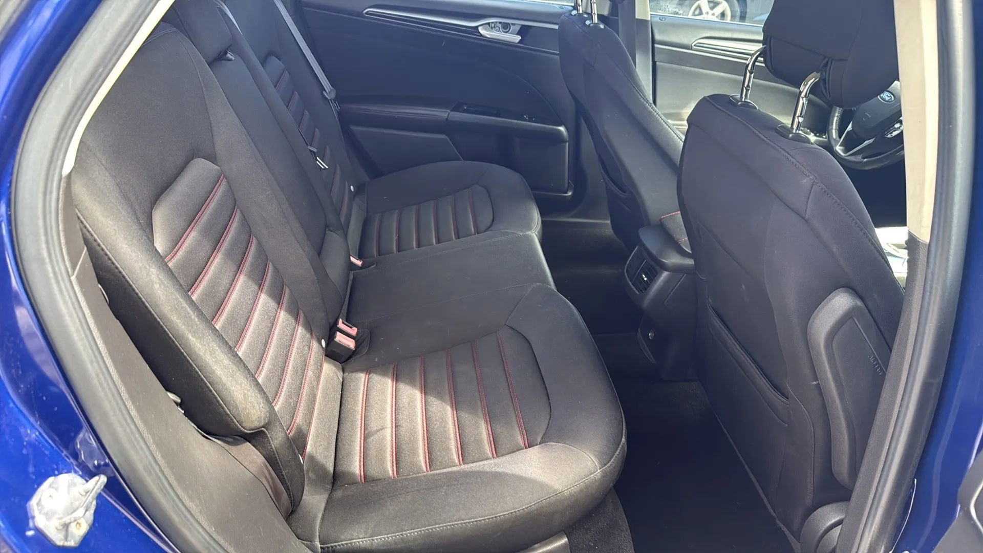 Used 2013 Ford Fusion SE FWD image 19