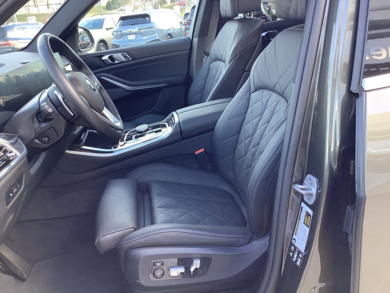 Certified 2025 BMW X5 xDrive40i image 13