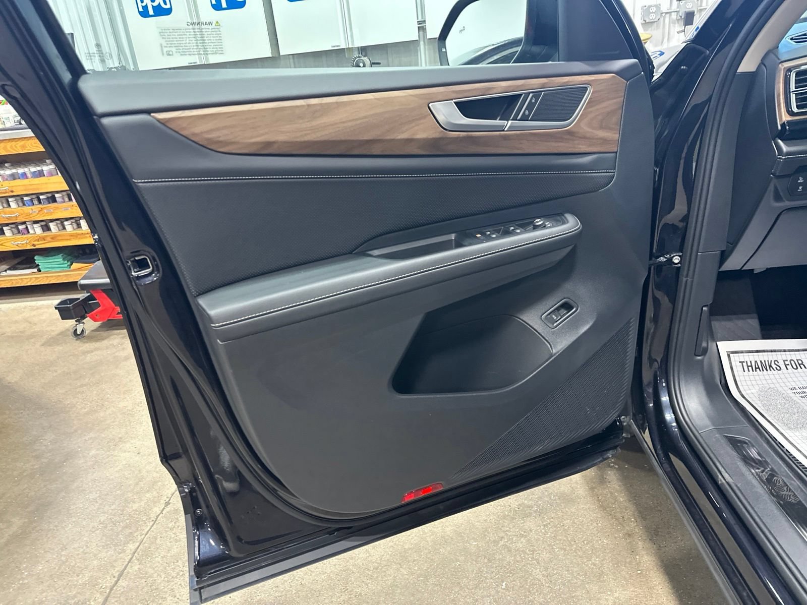 Certified 2026 Volkswagen Atlas SE AWD/4WD image 16