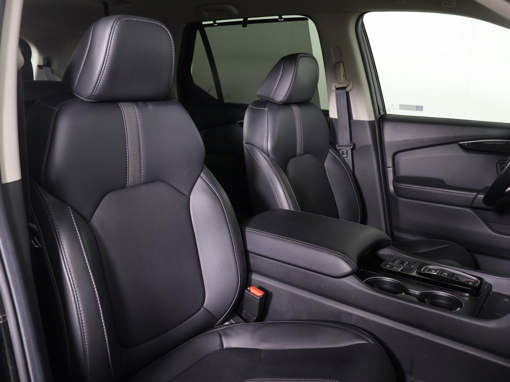 Used 2025 Honda Pilot EX-L image 27