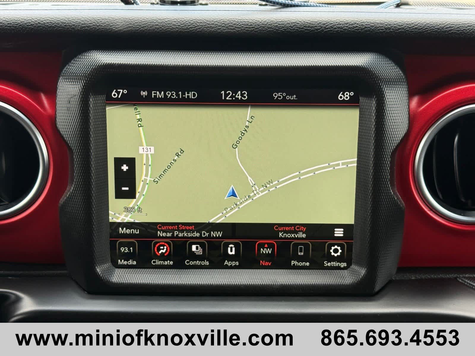 Used 2022 Jeep Wrangler Unlimited Rubicon AWD/4WD image 31