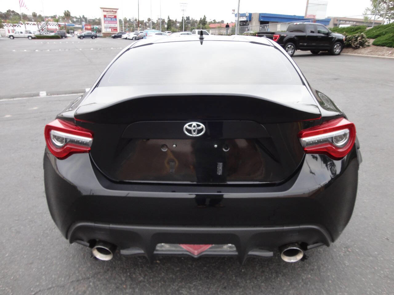 Used 2018 Toyota 86 image 7