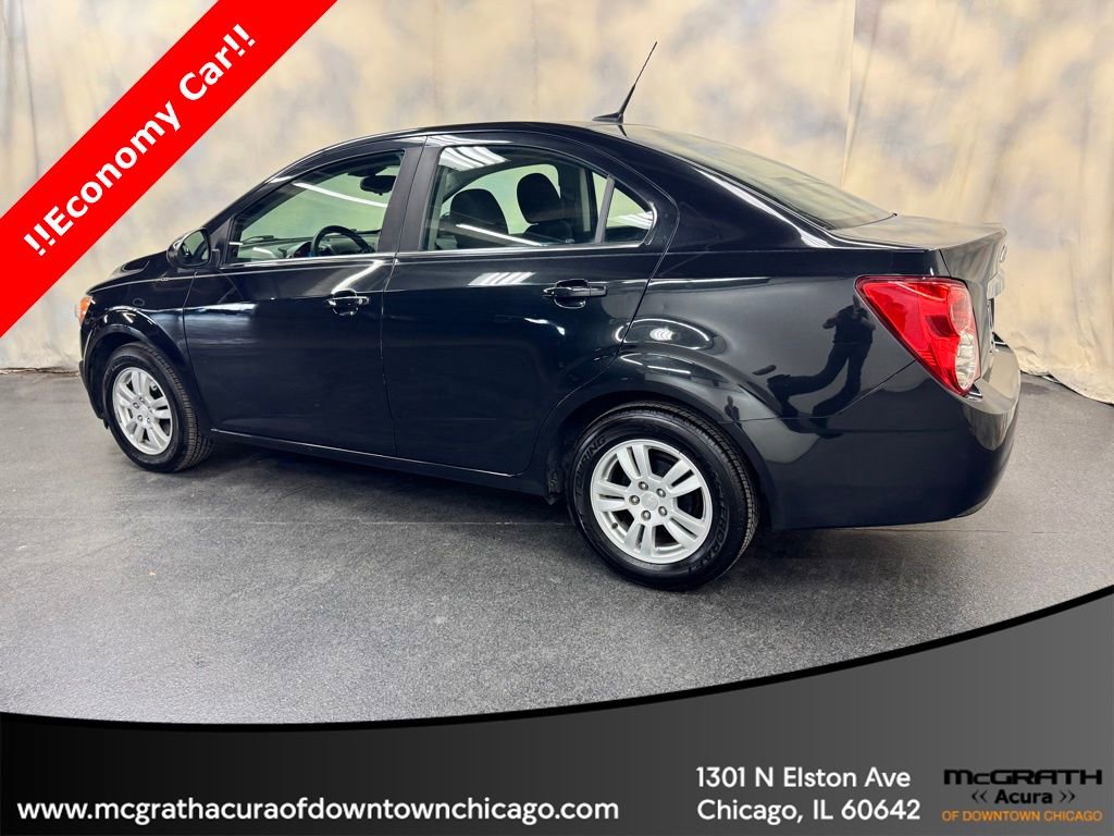 Used 2013 Chevrolet Sonic LT image 4