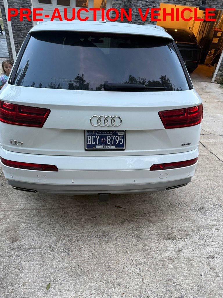 Used 2017 Audi Q7 2.0T Premium Plus w/ Premium Plus Package AWD/4WD image 10