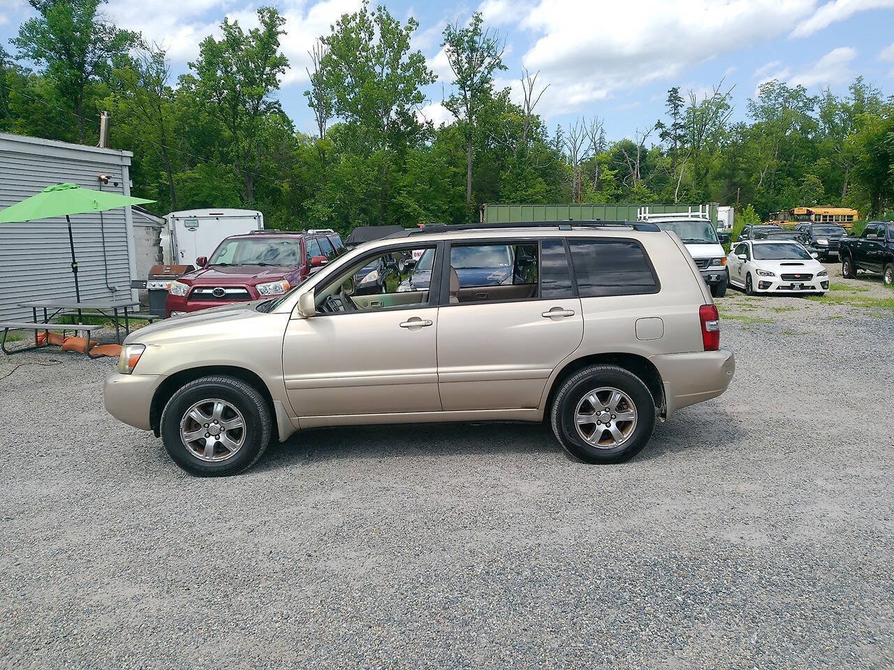 Used 2004 Toyota Highlander 4WD V6 image 11