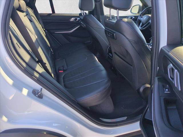 Used 2019 BMW X5 xDrive40i w/ Convenience Package AWD/4WD image 22