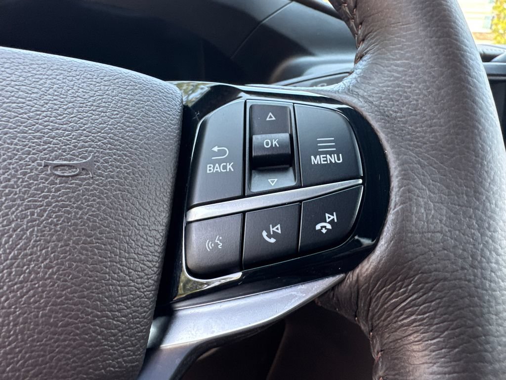 Used 2022 Ford Explorer King Ranch w/ Technology Package AWD/4WD image 27