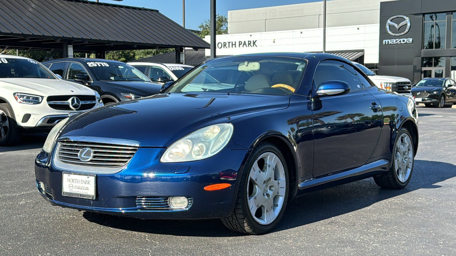 Used 2004 Lexus SC 430 Convertible RWD image 4