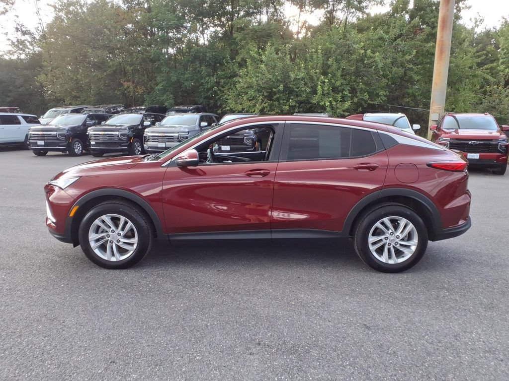 Used 2024 Buick Envista Preferred w/ Convenience I Package FWD image 6