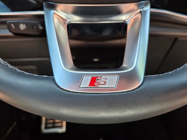 Used 2024 Audi SQ8 Premium Plus image 32