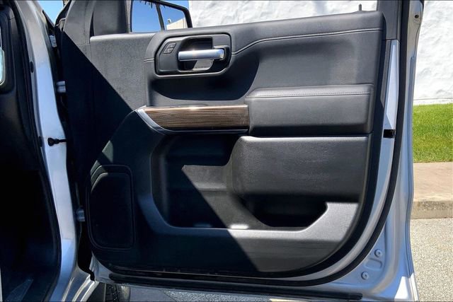 Used 2020 Chevrolet Silverado 1500 LT AWD/4WD image 23