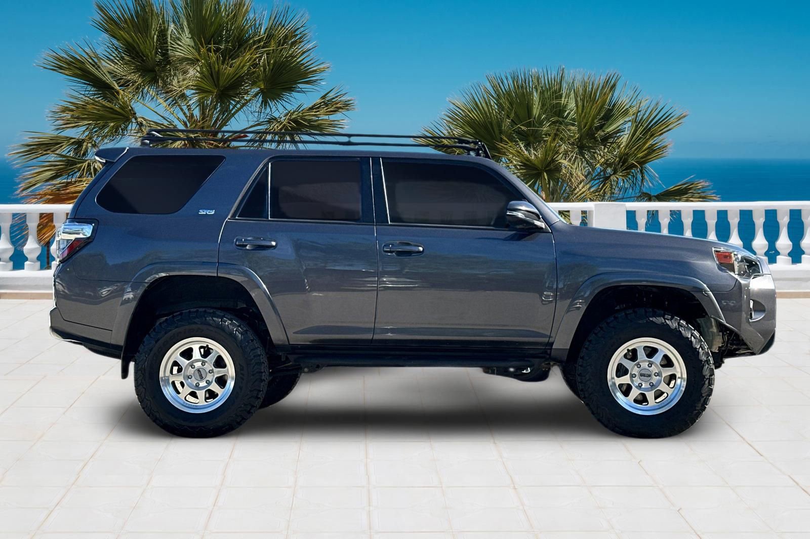 Used 2023 Toyota 4Runner SR5 Premium w/ Moonroof Package image 3