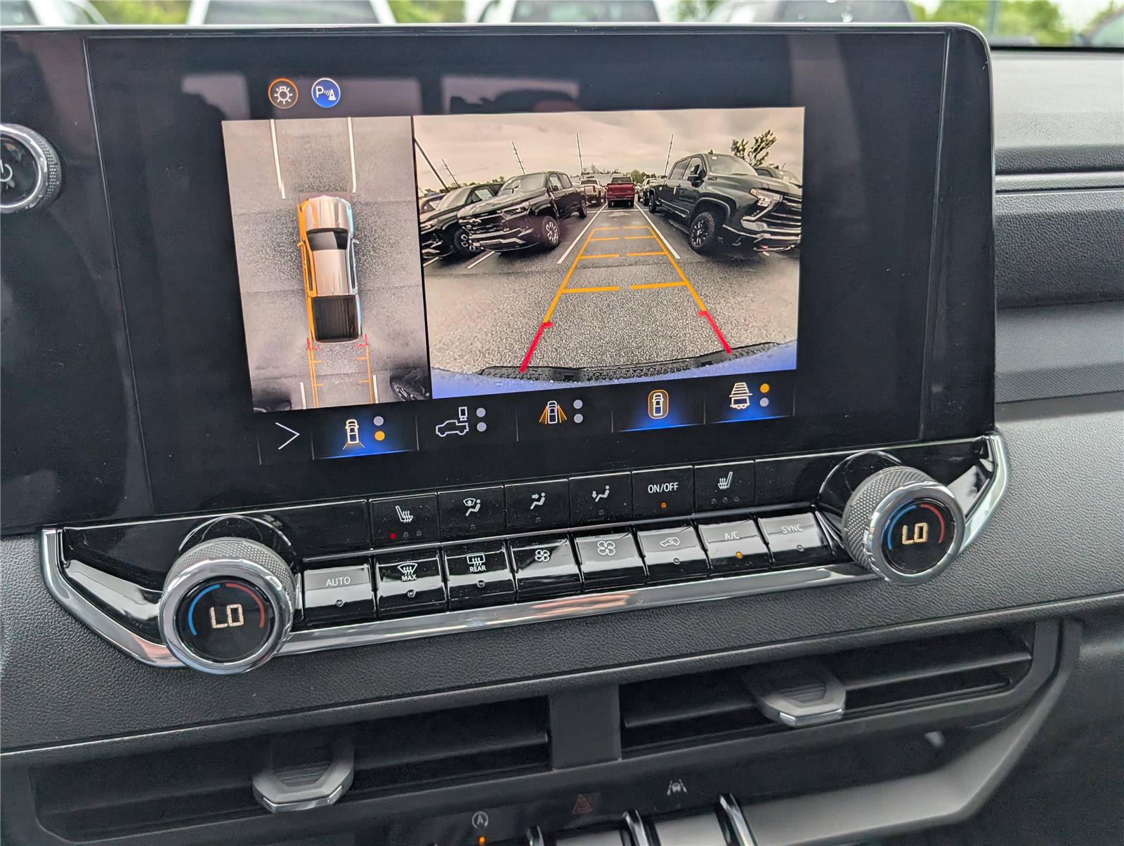 New 2026 Chevrolet Colorado Trail Boss AWD/4WD image 23