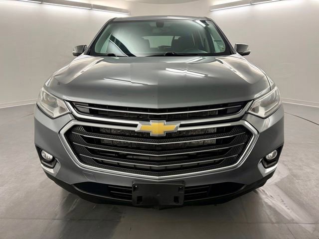 Used 2021 Chevrolet Traverse LT image 2