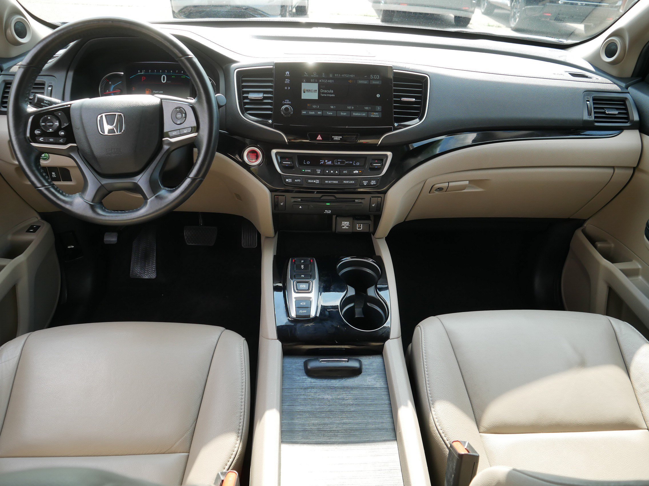 Used 2021 Honda Pilot Touring image 10