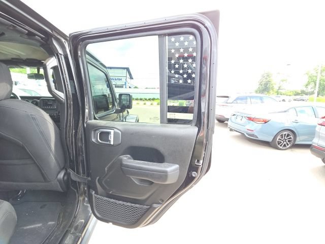 Used 2023 Jeep Gladiator Sport AWD/4WD image 25