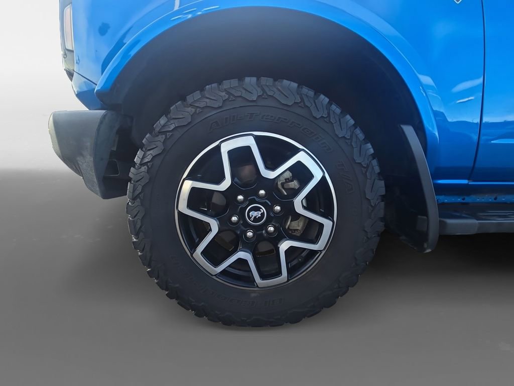 Used 2022 Ford Bronco Outer Banks image 16