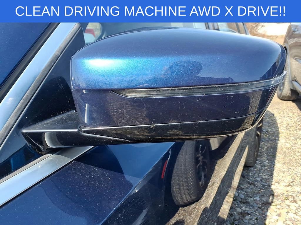 Used 2019 BMW 330i xDrive Sedan w/ Premium Package image 4