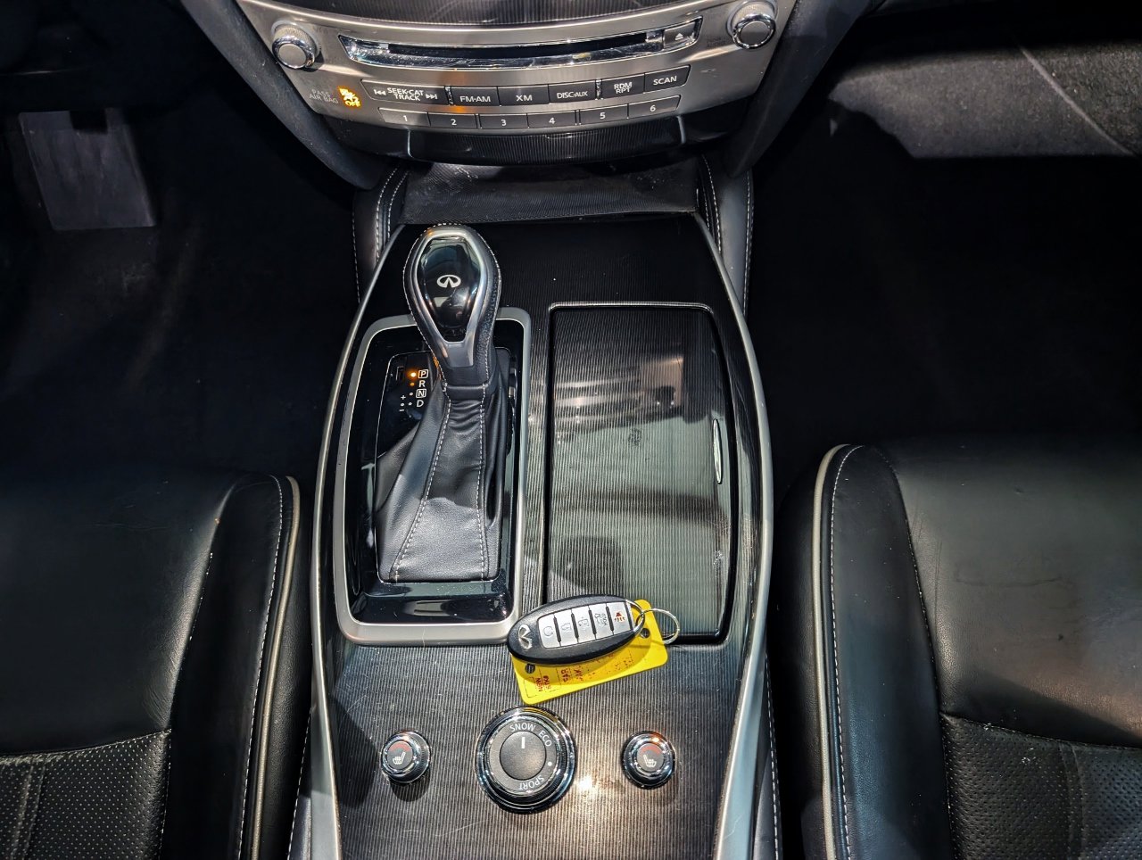 Used 2016 INFINITI QX60 Luxe w/ Premium Plus Package image 40