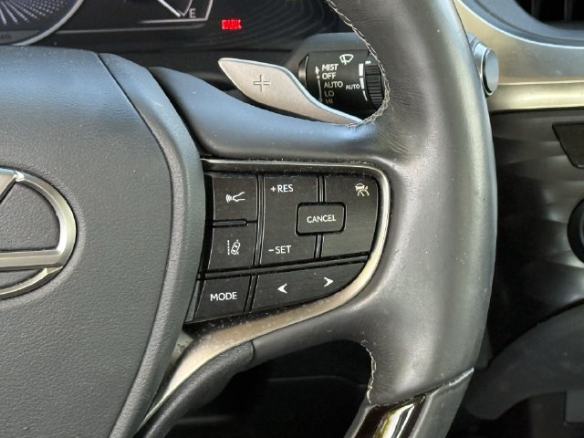 Used 2019 Lexus ES 350 w/ Premium Package FWD image 14