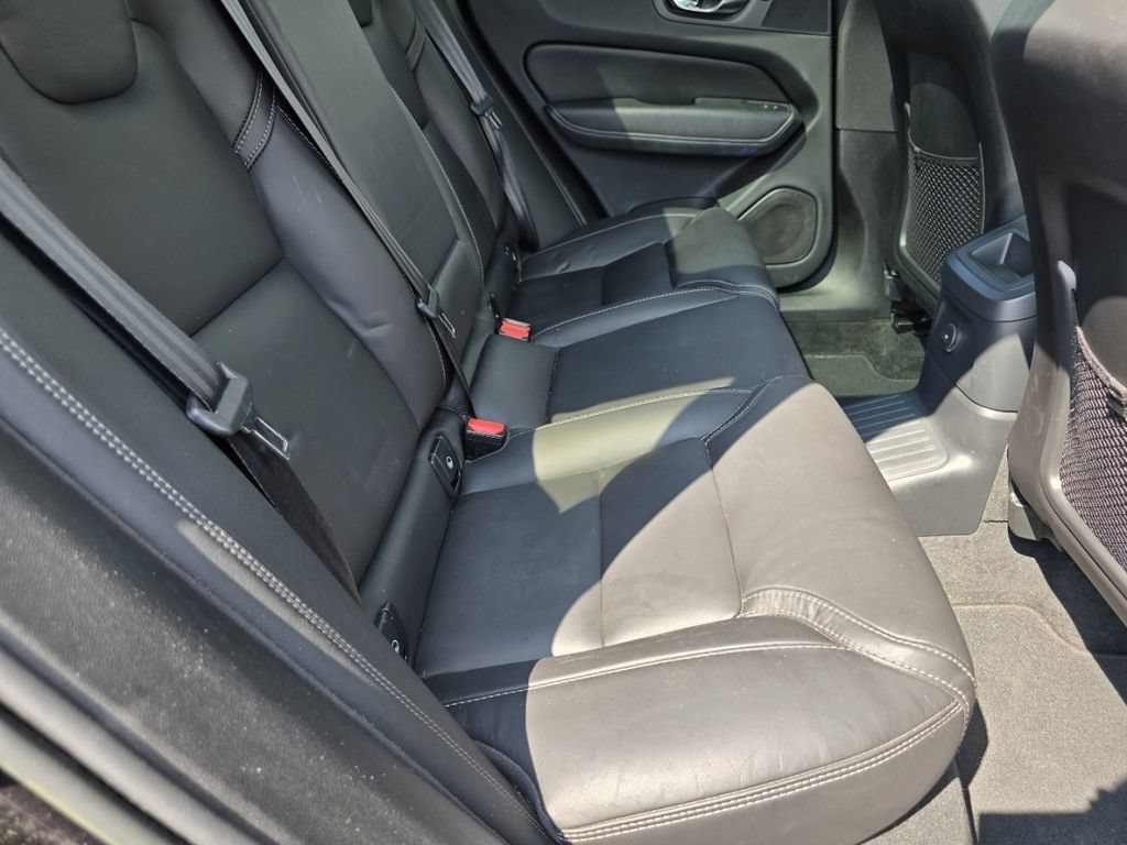Used 2023 Volvo XC60 T8 Ultimate AWD/4WD image 21