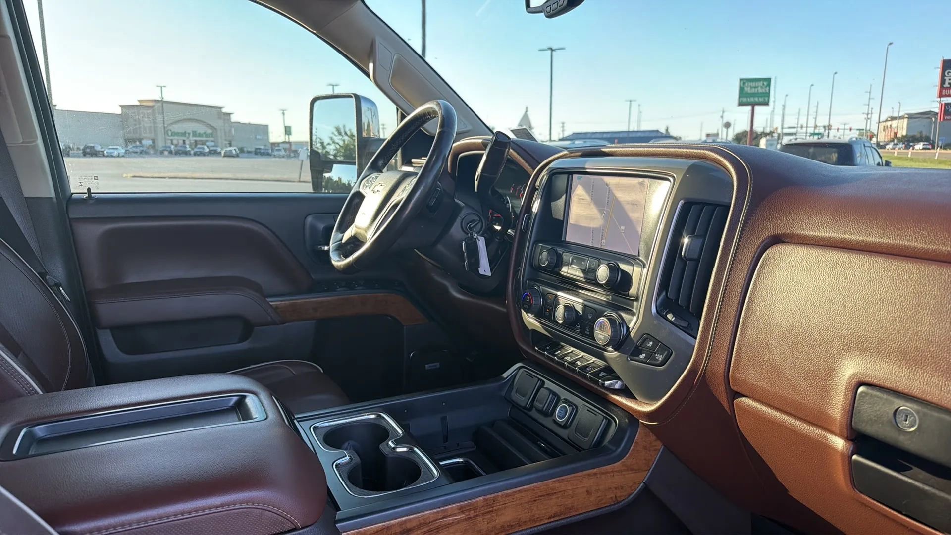 Used 2015 Chevrolet Silverado 2500 High Country w/ Duramax Plus Package AWD/4WD image 91
