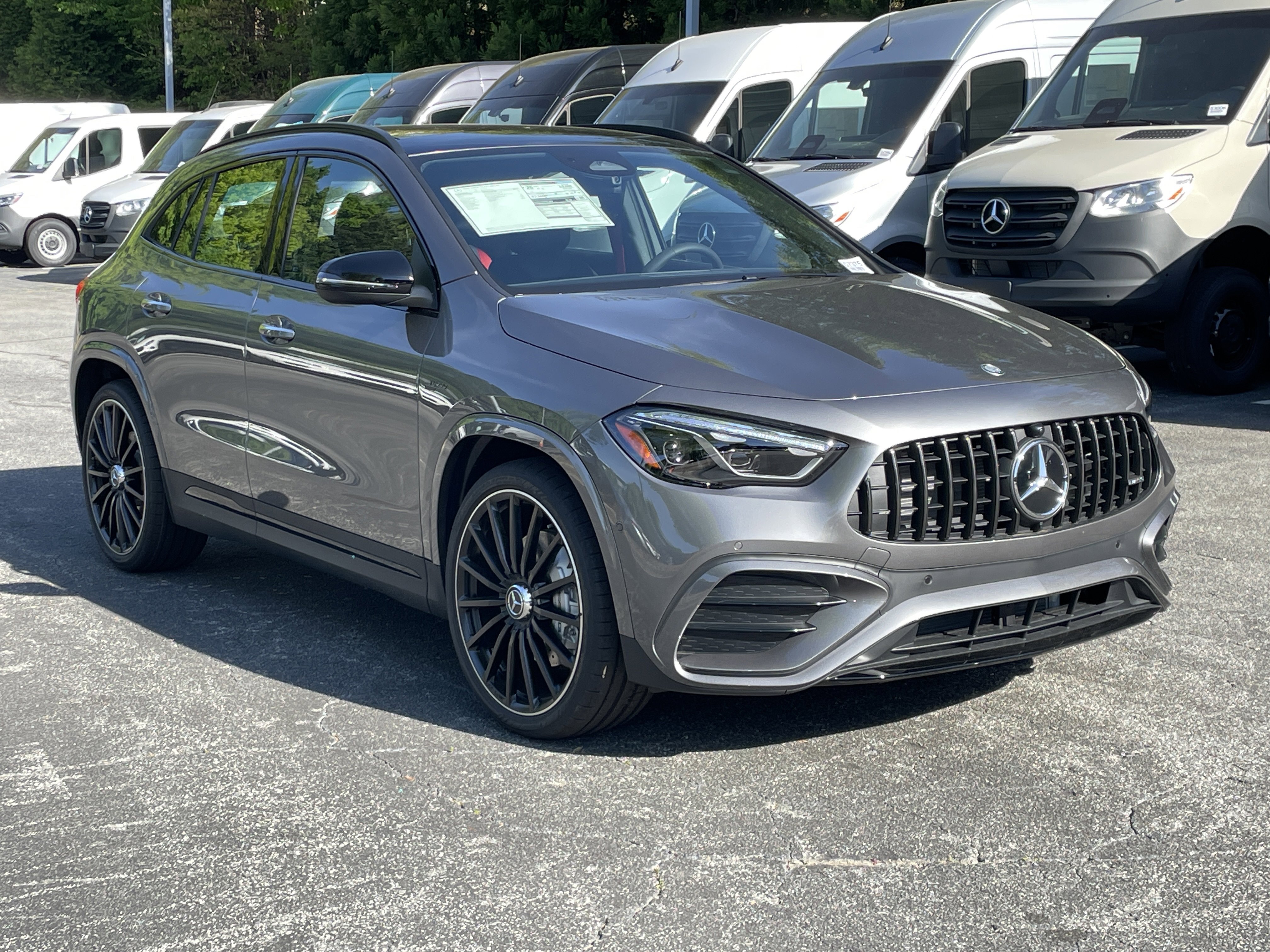 New 2026 Mercedes-Benz GLA 35 AMG 4MATIC image 4