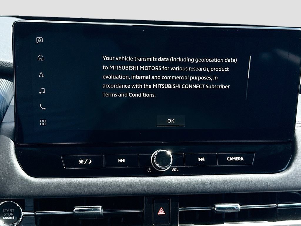 New 2026 Mitsubishi Outlander LE FWD image 14