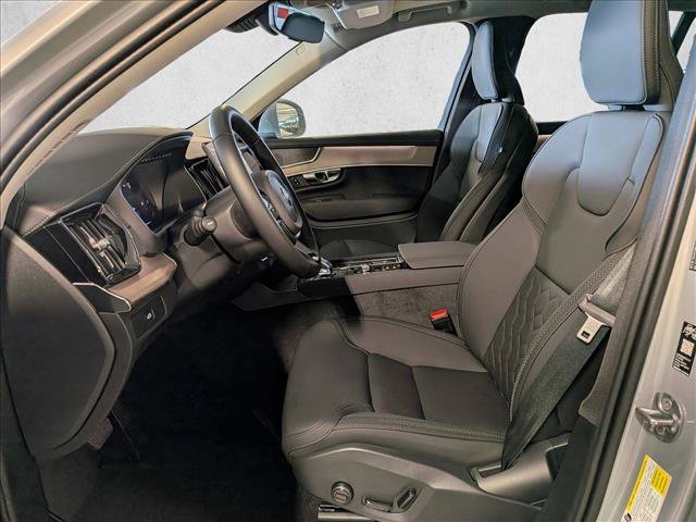 New 2026 Volvo XC90 B5 Core AWD/4WD image 4