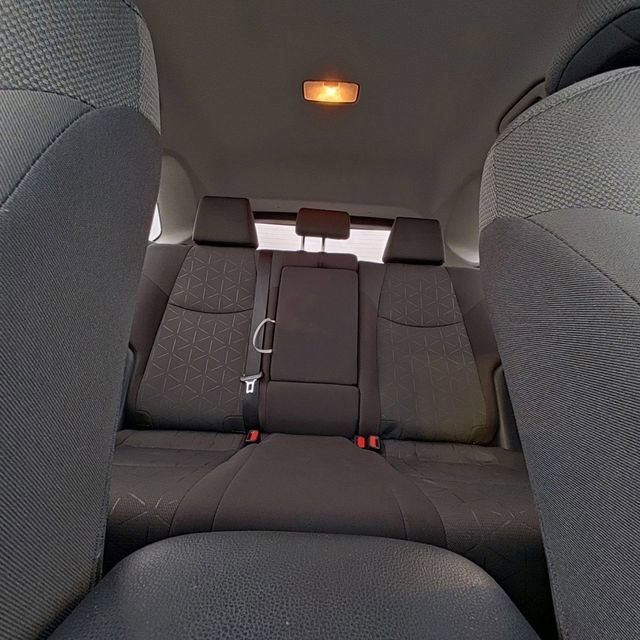 Used 2021 Toyota RAV4 XLE image 26