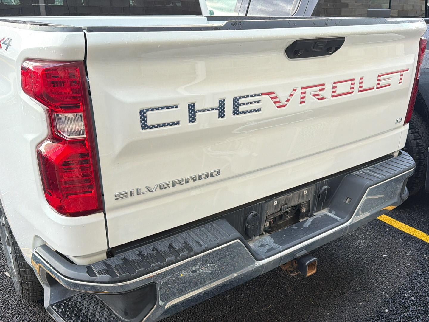 Used 2024 Chevrolet Silverado 1500 LT AWD/4WD image 5