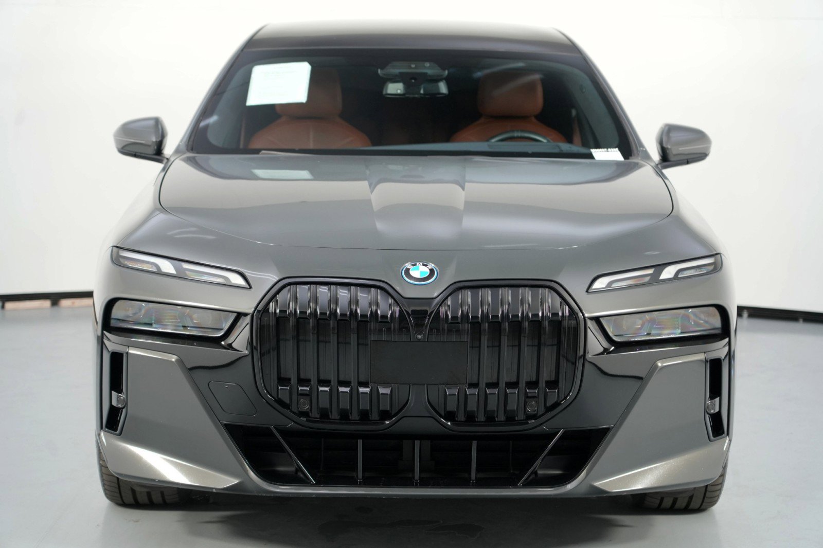 Used 2023 BMW i7 xDrive60 image 58