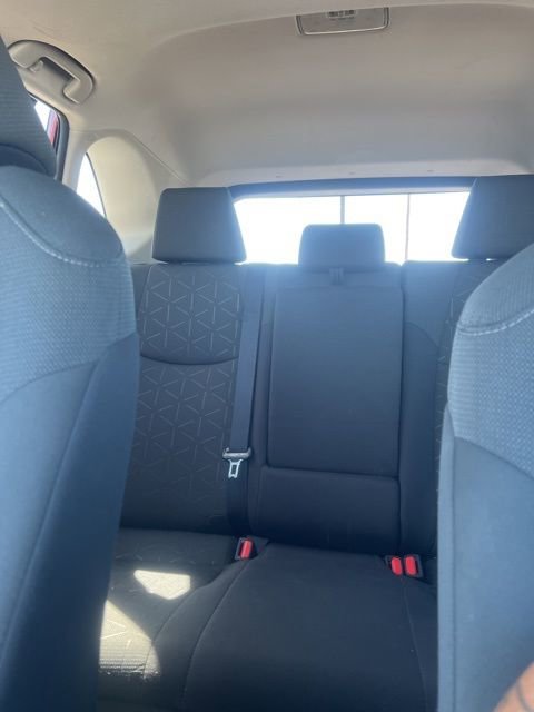 Used 2021 Toyota RAV4 XLE w/ Convenience Package image 21