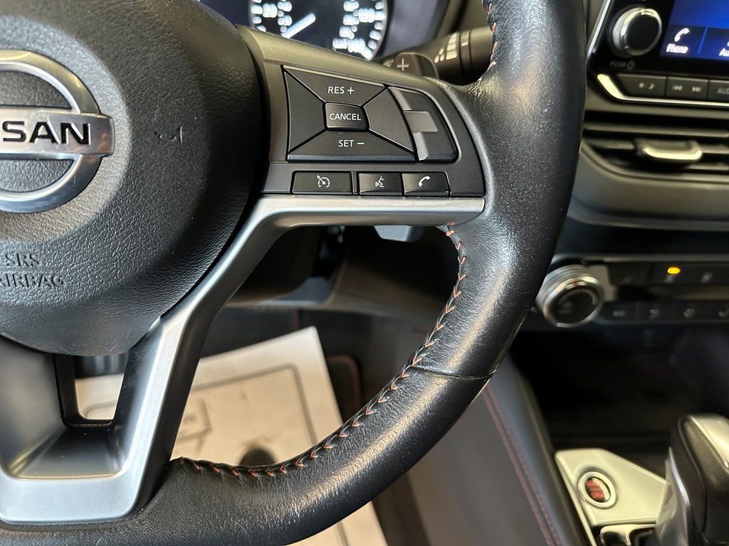 Used 2022 Nissan Altima 2.5 SR w/ Midnight Edition Package FWD image 12