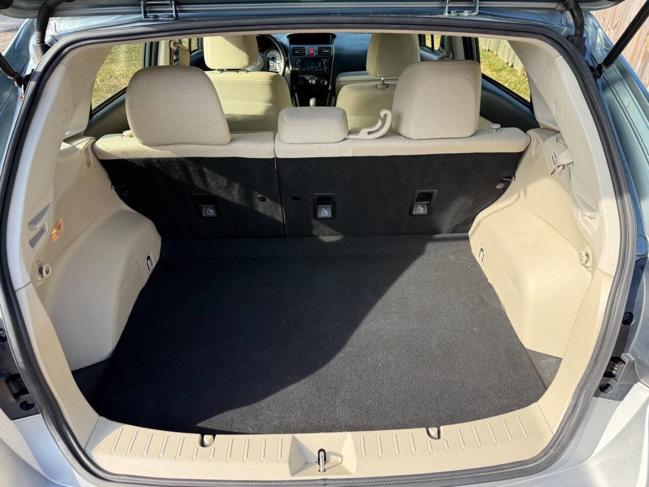 Used 2012 Subaru Impreza 2.0i Sport Premium image 15