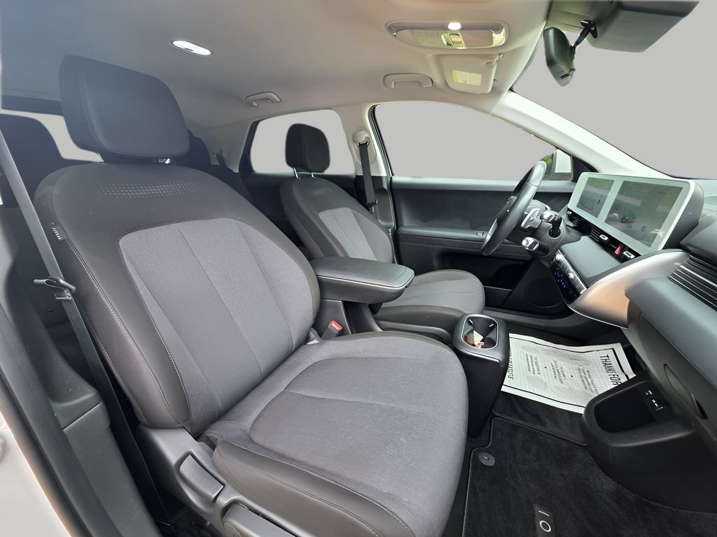 Used 2024 Hyundai Ioniq 5 SE AWD/4WD image 10