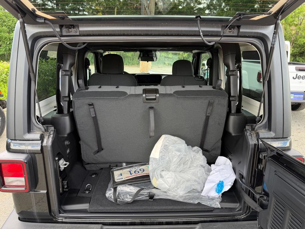 New 2026 Jeep Wrangler Sport AWD/4WD image 21
