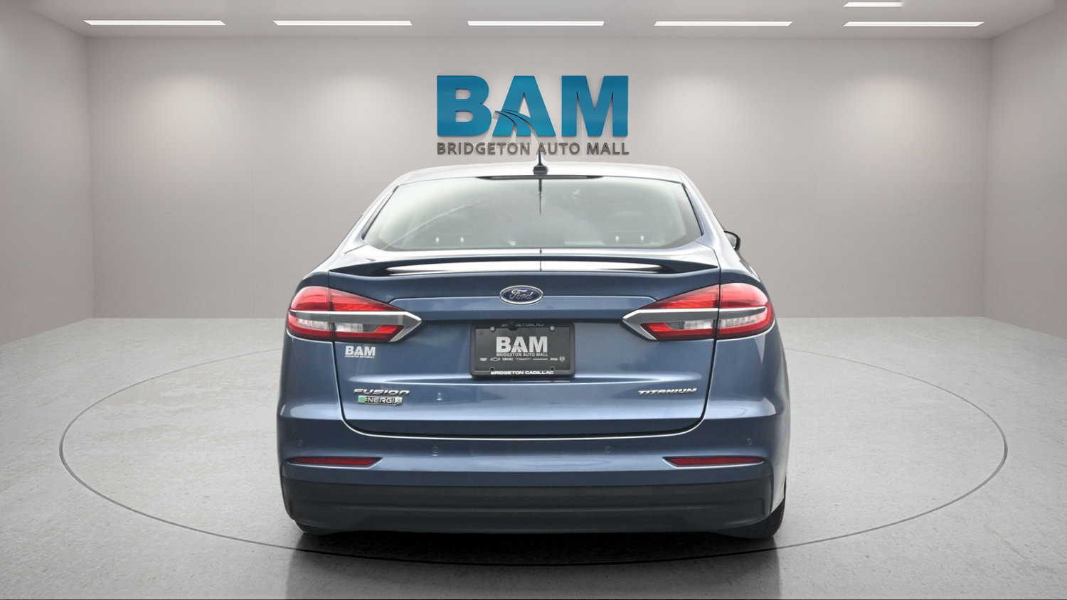 Used 2019 Ford Fusion Energi Titanium FWD image 6