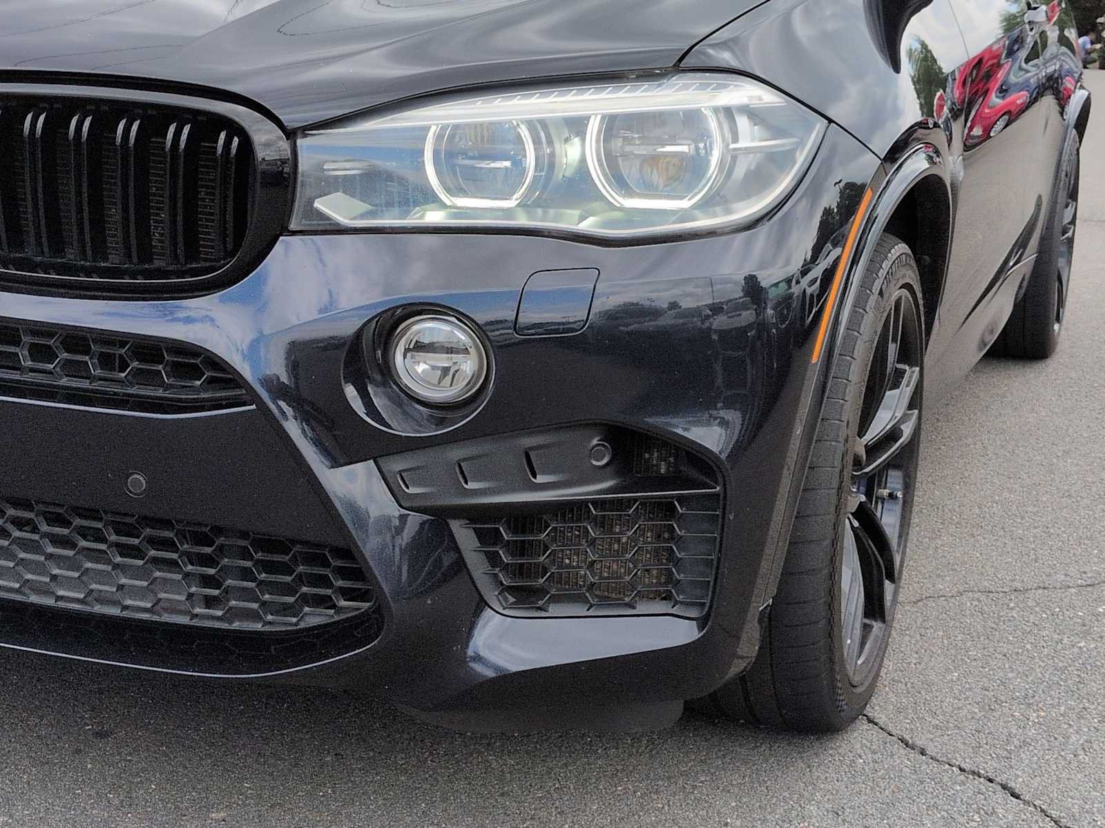 Used 2018 BMW X5 M AWD/4WD image 11